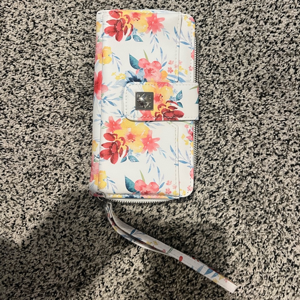 Flower wallet
